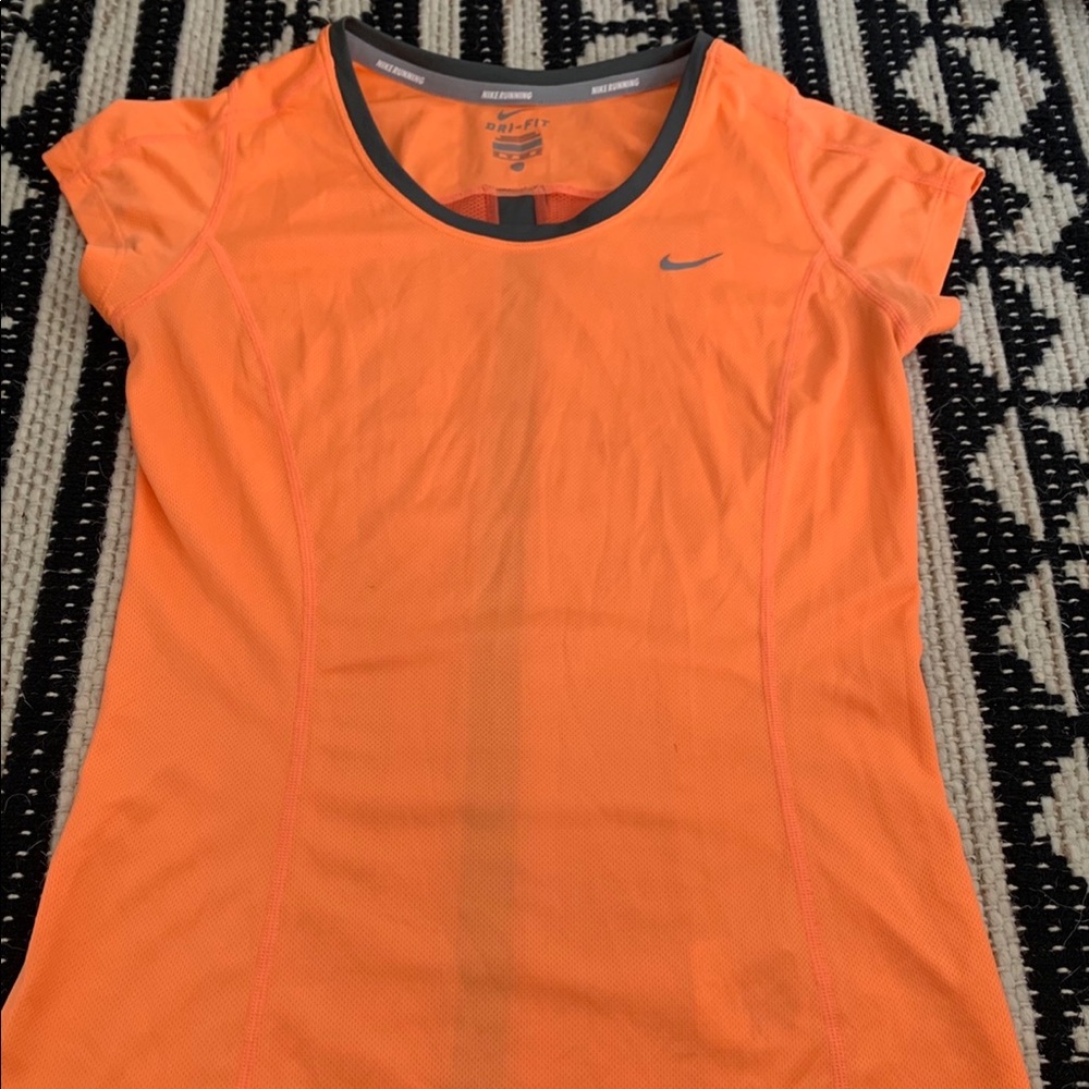 Nike Run Tops